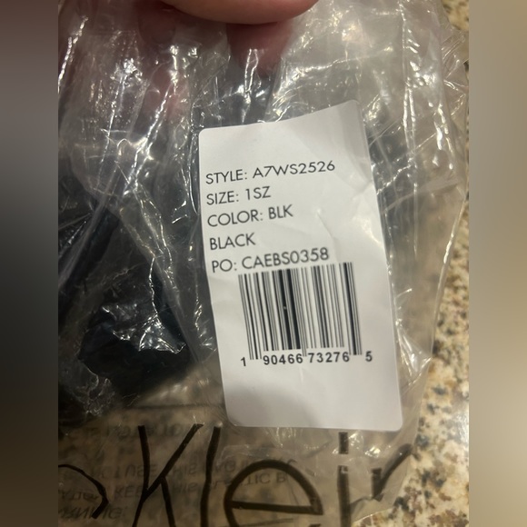 Calvin Klein Black Pashmina - Picture 3 of 4